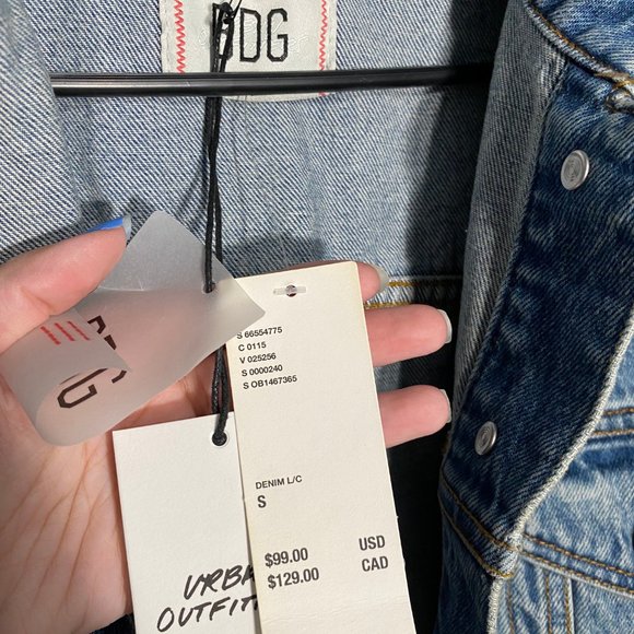 Urban Outfitters BDG Carly Denim Boyfriend Trucker Jacket - New With Tags NWT - Picture 6 of 7